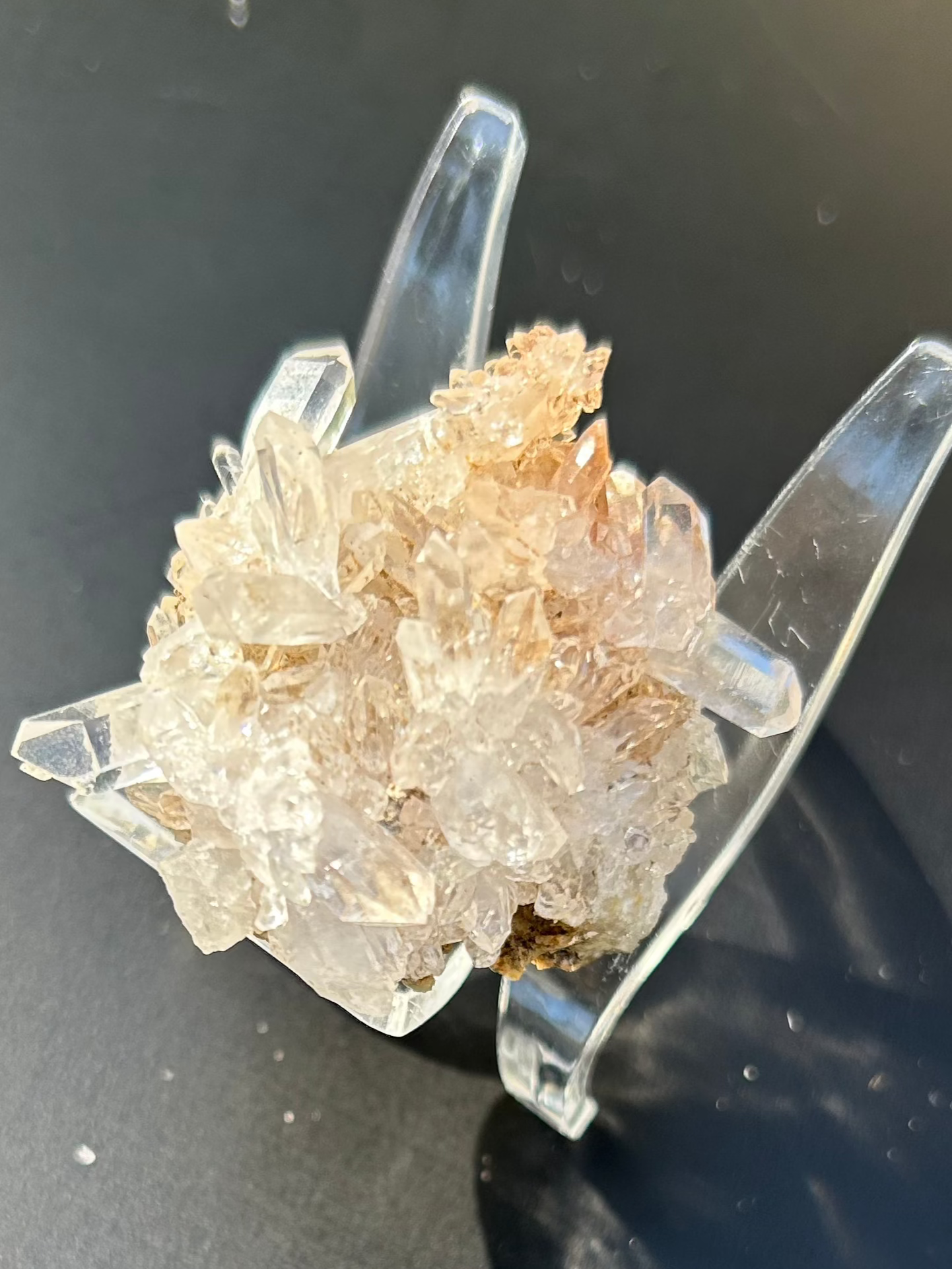 Arrango Quartz