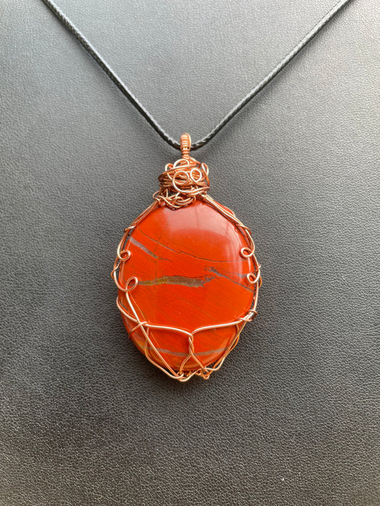 Brecciated jasper pendant (copper)